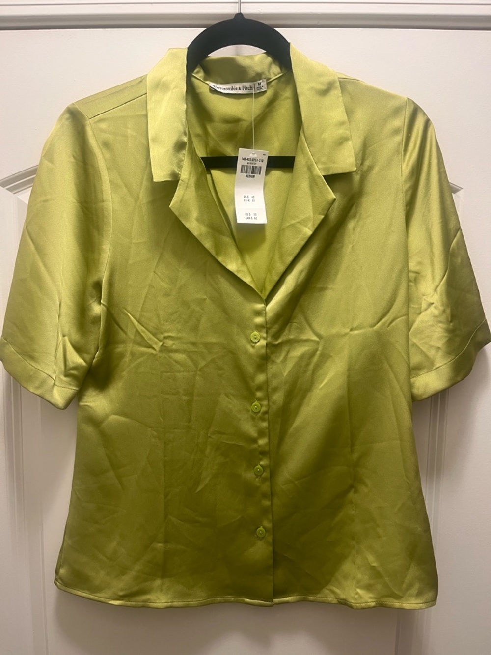 Abercrombie & Fitch Lime Satin Short Sleeve Button-Front Blouse